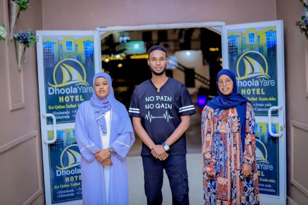 Naema, Mohed Kafi and Hodan